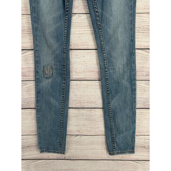 Free People Distressed Low Rise Skinny‎ Jeans Women's Size 24 Blue Medium Wash - Picture 5 of 10